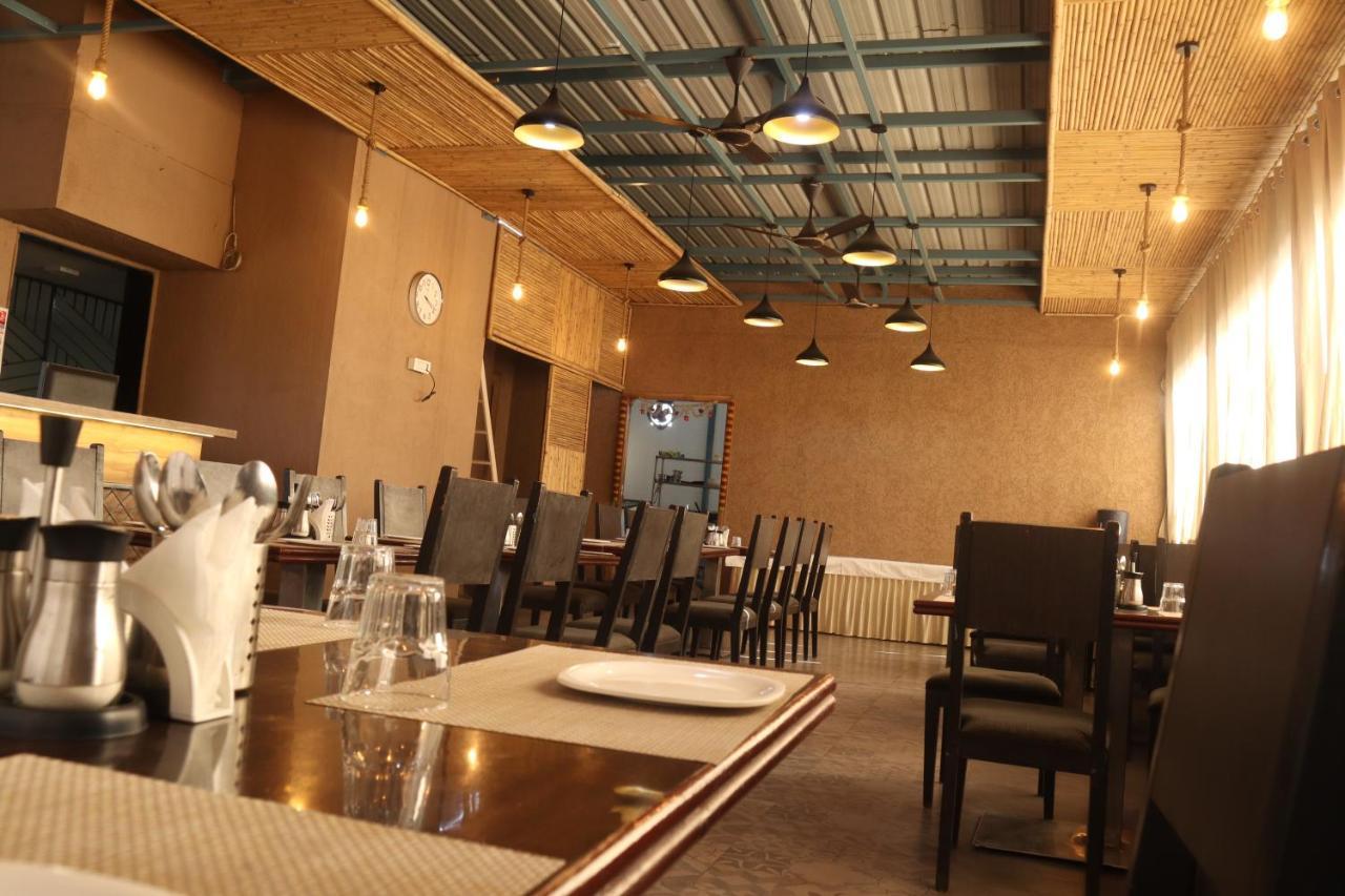 Hotel Grand Ecotel, Aurangabad Dış mekan fotoğraf
