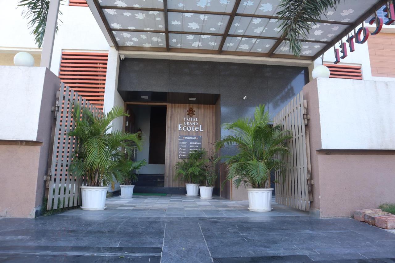 Hotel Grand Ecotel, Aurangabad Dış mekan fotoğraf