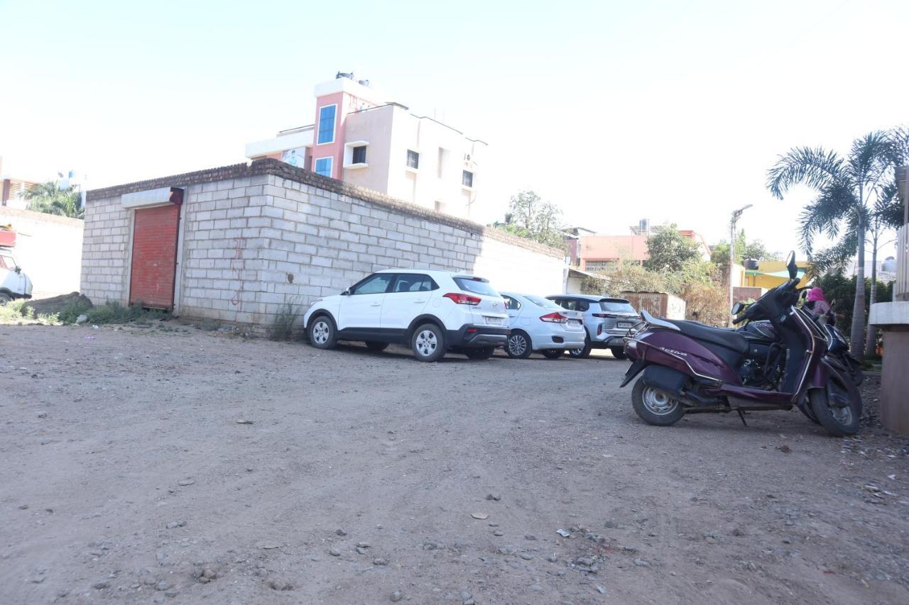 Hotel Grand Ecotel, Aurangabad Dış mekan fotoğraf