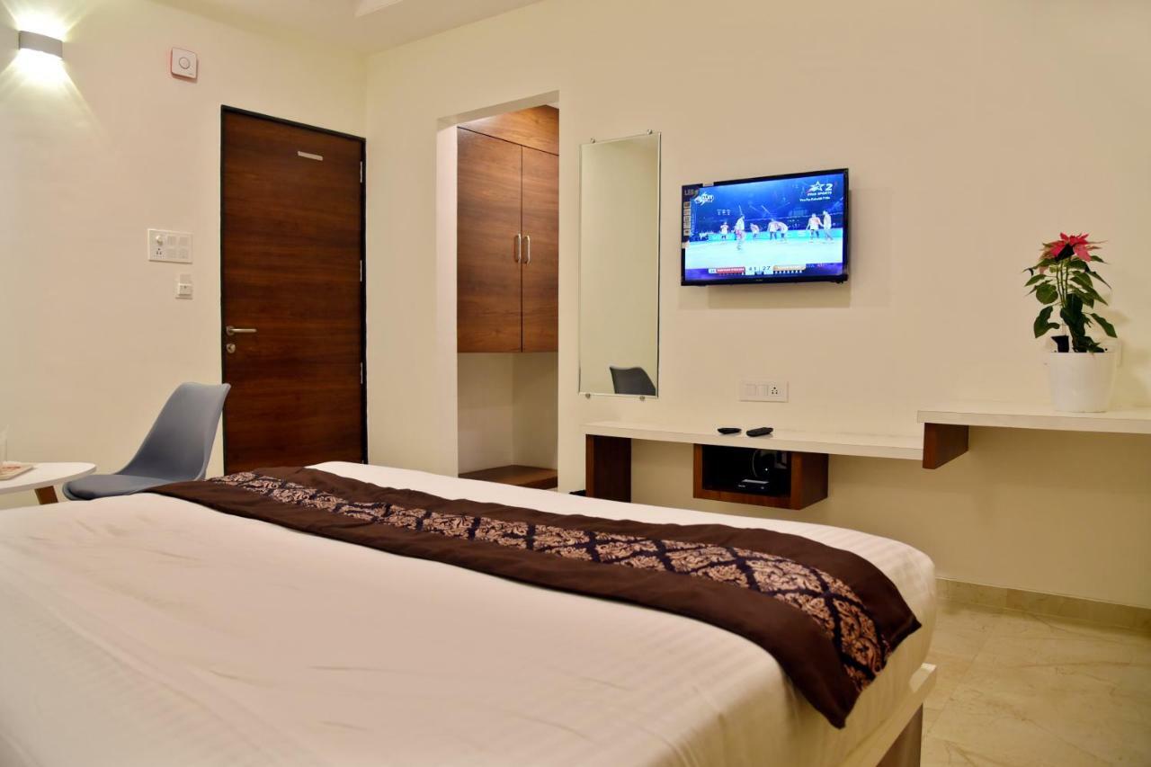 Hotel Grand Ecotel, Aurangabad Dış mekan fotoğraf